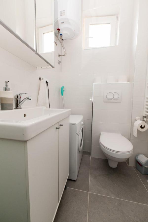 Mia Apartment Novi Sad Eksteriør billede