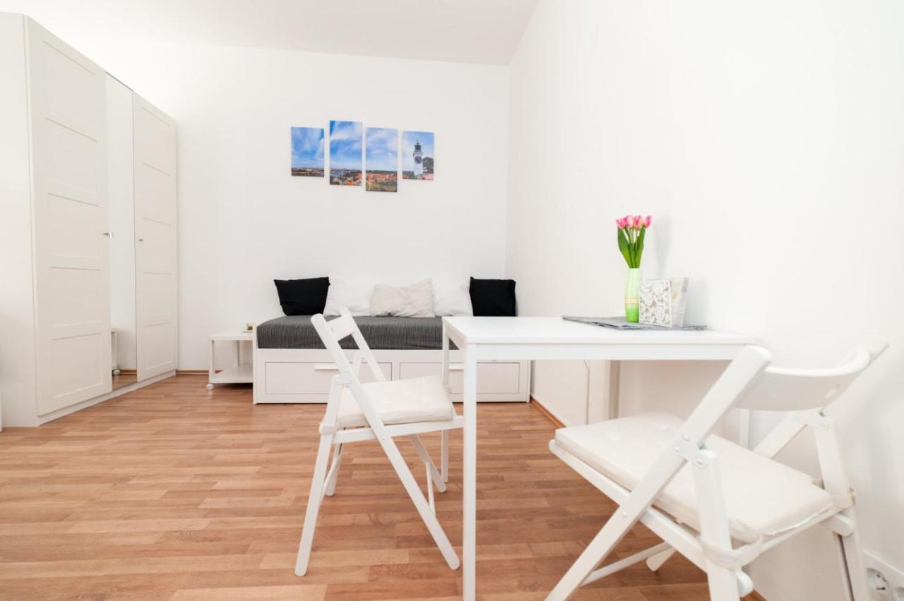 Mia Apartment Novi Sad Eksteriør billede